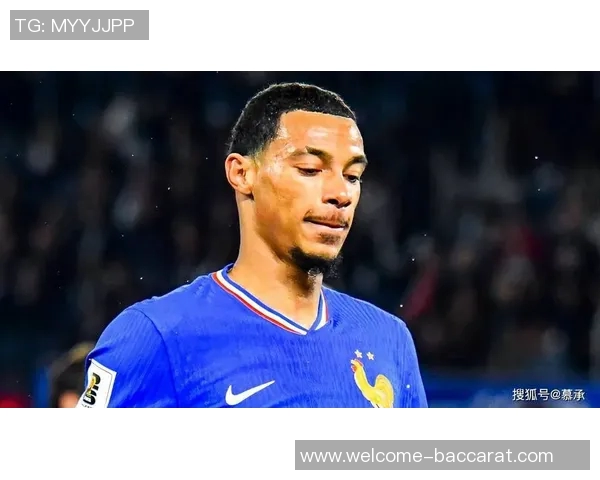 埃基蒂克身披法国队9号球衣有望首发出战引发热议